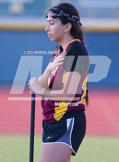 Thumbnail 1 in Royal vs. Simi photogallery.
