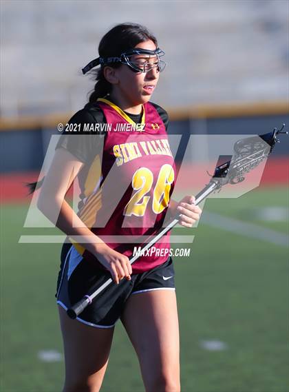 Thumbnail 2 in Royal vs. Simi photogallery.