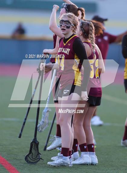 Thumbnail 1 in Royal vs. Simi photogallery.