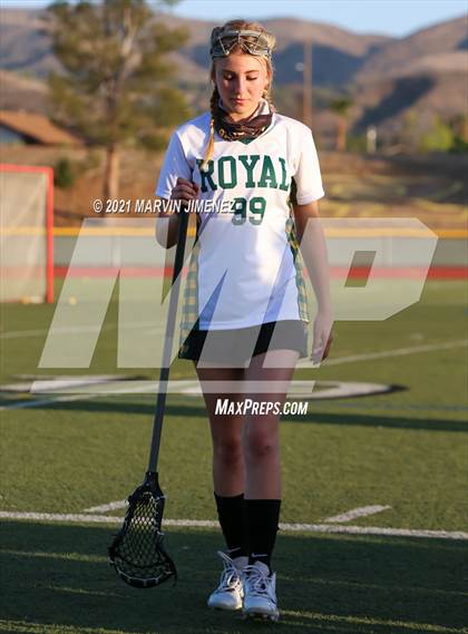 Thumbnail 3 in Royal vs. Simi photogallery.
