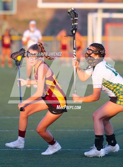 Thumbnail 1 in Royal vs. Simi photogallery.