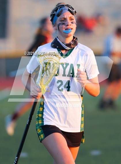 Thumbnail 2 in Royal vs. Simi photogallery.