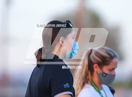 Thumbnail 1 in Royal vs. Simi photogallery.