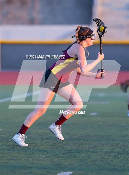 Thumbnail 1 in Royal vs. Simi photogallery.