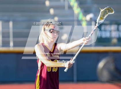 Thumbnail 1 in Royal vs. Simi photogallery.