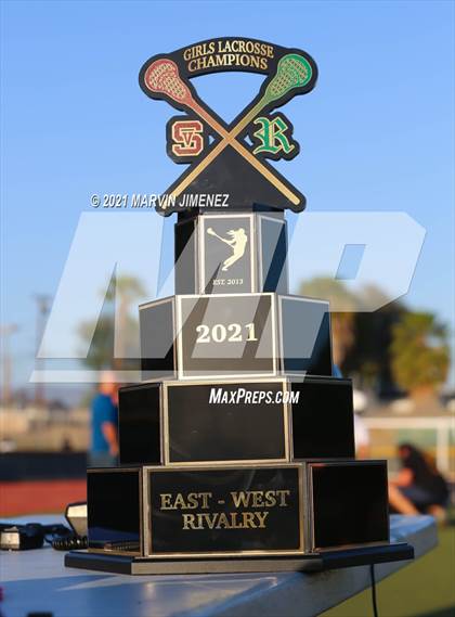 Thumbnail 2 in Royal vs. Simi photogallery.