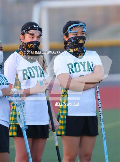 Thumbnail 1 in Royal vs. Simi photogallery.