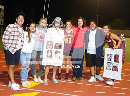 Thumbnail 3 in Royal vs. Simi photogallery.