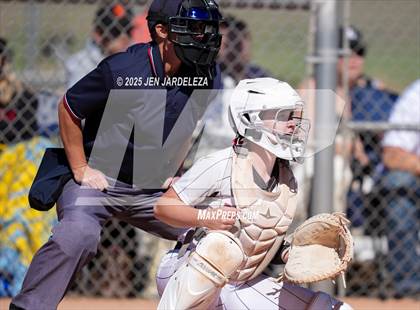 Thumbnail 2 in Palmer Ridge vs. Roosevelt (4A CHSAA Round of 32) photogallery.