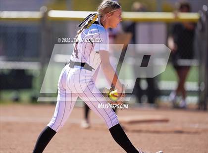 Thumbnail 1 in Palmer Ridge vs. Roosevelt (4A CHSAA Round of 32) photogallery.