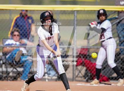 Thumbnail 1 in Palmer Ridge vs. Roosevelt (4A CHSAA Round of 32) photogallery.