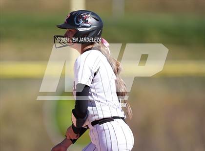 Thumbnail 3 in Palmer Ridge vs. Roosevelt (4A CHSAA Round of 32) photogallery.