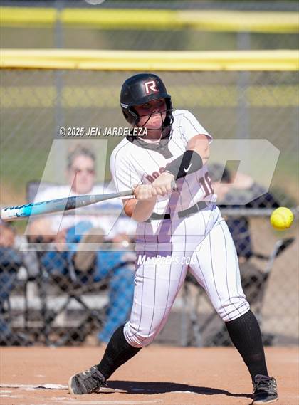 Thumbnail 1 in Palmer Ridge vs. Roosevelt (4A CHSAA Round of 32) photogallery.