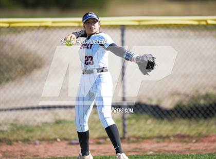 Thumbnail 1 in Palmer Ridge vs. Roosevelt (4A CHSAA Round of 32) photogallery.