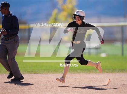 Thumbnail 1 in Palmer Ridge vs. Roosevelt (4A CHSAA Round of 32) photogallery.