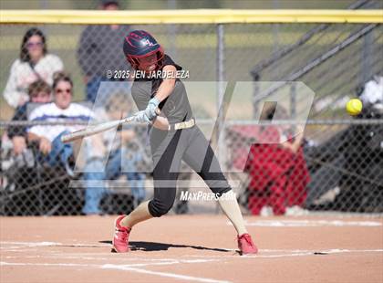 Thumbnail 1 in Palmer Ridge vs. Roosevelt (4A CHSAA Round of 32) photogallery.