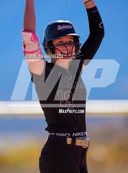 Thumbnail 1 in Palmer Ridge vs. Roosevelt (4A CHSAA Round of 32) photogallery.