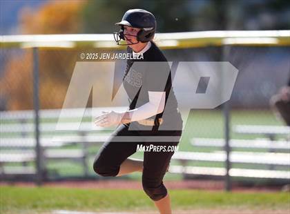 Thumbnail 1 in Palmer Ridge vs. Roosevelt (4A CHSAA Round of 32) photogallery.