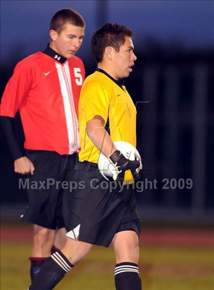 Thumbnail 3 in Rio Mesa vs. Channel Islands (CIF SS D4 Final) photogallery.
