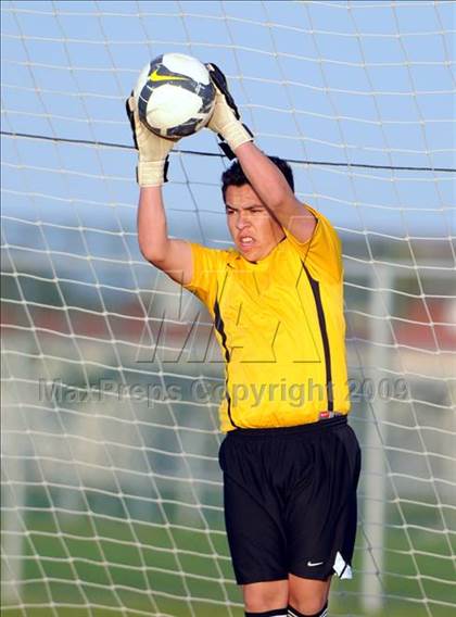 Thumbnail 2 in Rio Mesa vs. Channel Islands (CIF SS D4 Final) photogallery.