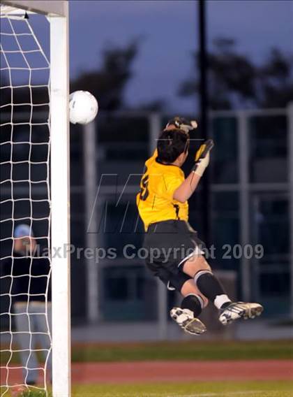 Thumbnail 3 in Rio Mesa vs. Channel Islands (CIF SS D4 Final) photogallery.