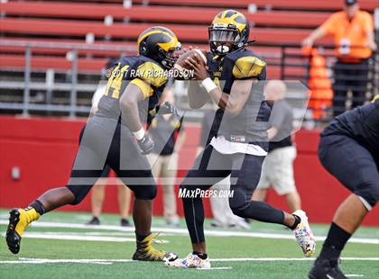 Thumbnail 3 in Rumson-Fair Haven vs Saint John-Vianney  photogallery.