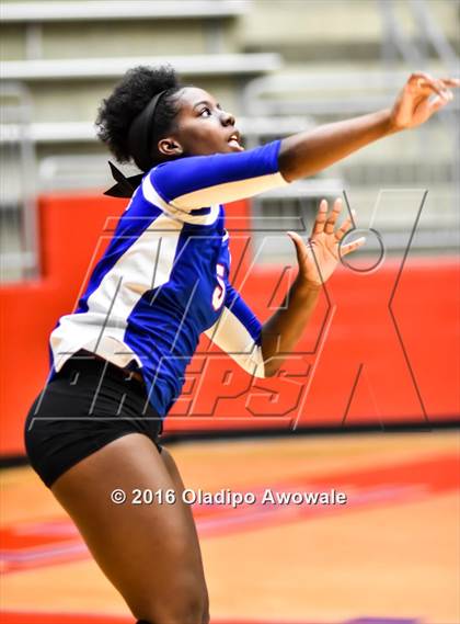 Thumbnail 3 in Nimitz @ Duncanville photogallery.