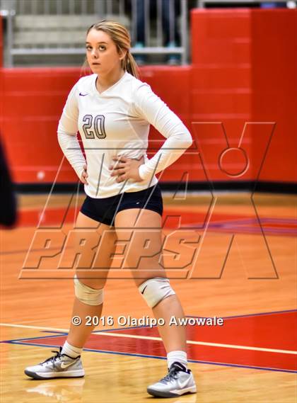 Thumbnail 3 in Nimitz @ Duncanville photogallery.
