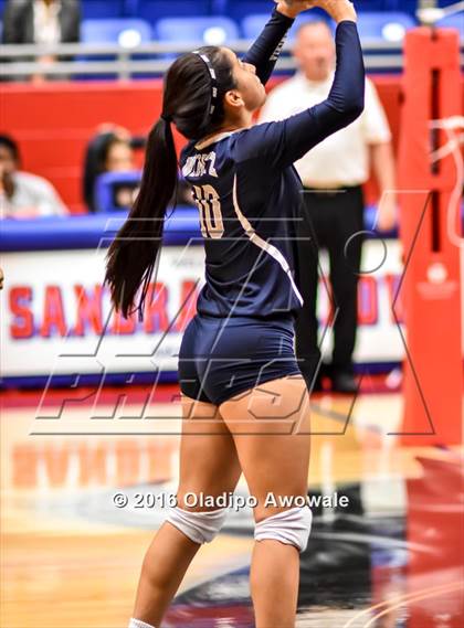 Thumbnail 3 in Nimitz @ Duncanville photogallery.