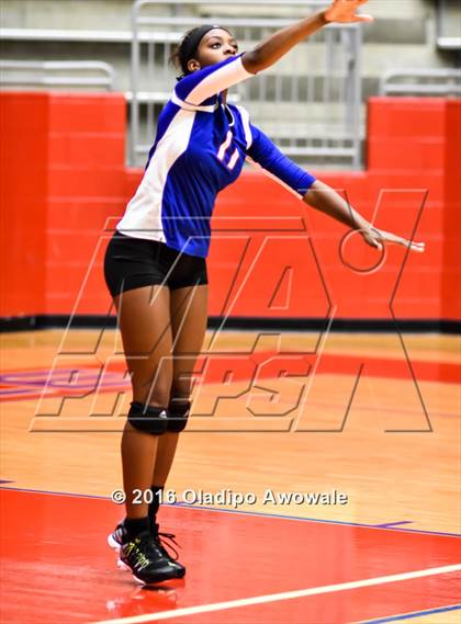 Thumbnail 3 in Nimitz @ Duncanville photogallery.