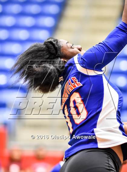 Thumbnail 2 in Nimitz @ Duncanville photogallery.
