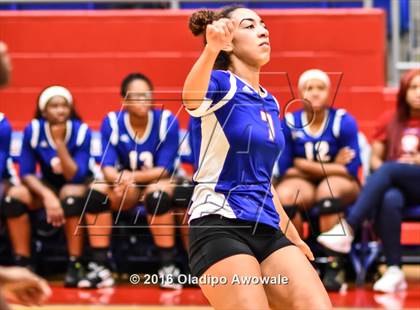 Thumbnail 3 in Nimitz @ Duncanville photogallery.