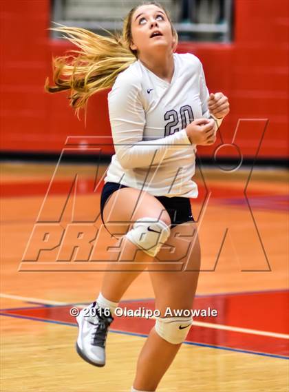 Thumbnail 2 in Nimitz @ Duncanville photogallery.