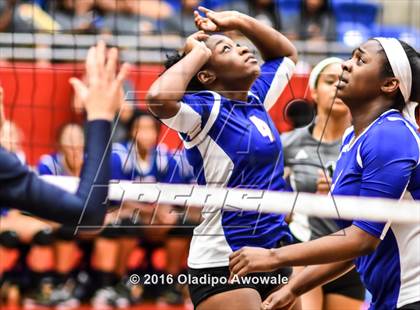Thumbnail 2 in Nimitz @ Duncanville photogallery.
