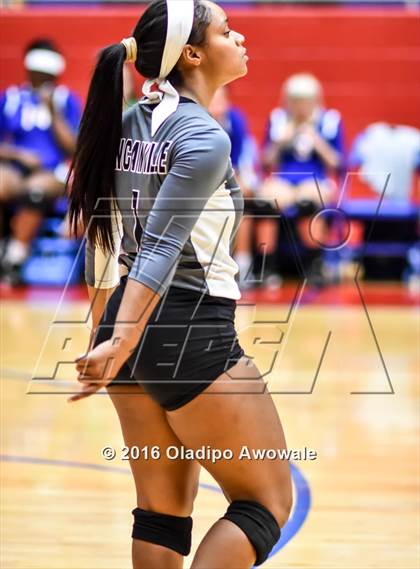 Thumbnail 2 in Nimitz @ Duncanville photogallery.