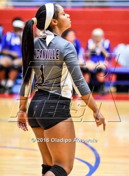 Thumbnail 1 in Nimitz @ Duncanville photogallery.