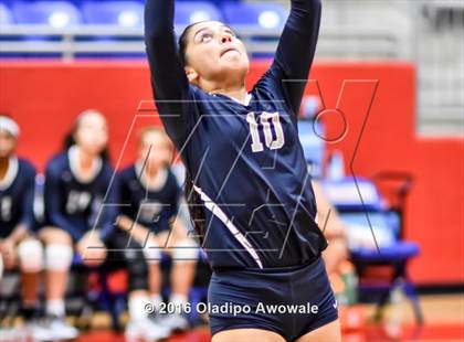 Thumbnail 2 in Nimitz @ Duncanville photogallery.