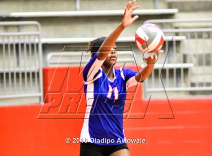 Thumbnail 3 in Nimitz @ Duncanville photogallery.