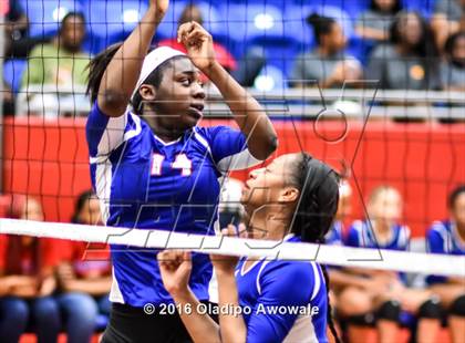 Thumbnail 2 in Nimitz @ Duncanville photogallery.