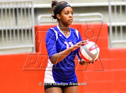 Thumbnail 2 in Nimitz @ Duncanville photogallery.