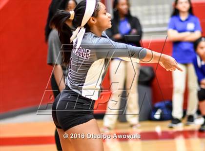 Thumbnail 3 in Nimitz @ Duncanville photogallery.