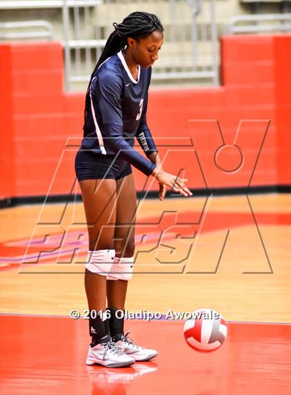 Thumbnail 3 in Nimitz @ Duncanville photogallery.