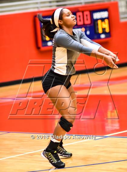 Thumbnail 3 in Nimitz @ Duncanville photogallery.