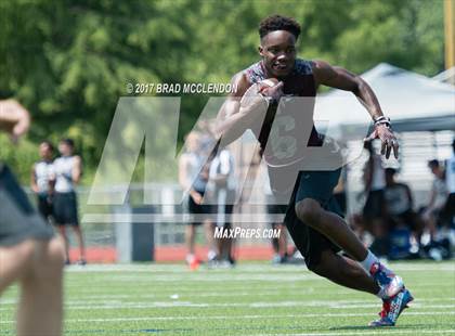 Thumbnail 2 in Denton vs. Rowlett (7-on-7 Texas State Qualifying Tournament) photogallery.