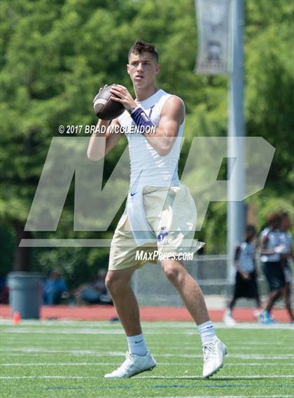 Thumbnail 3 in Denton vs. Rowlett (7-on-7 Texas State Qualifying Tournament) photogallery.