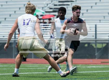 Thumbnail 2 in Denton vs. Rowlett (7-on-7 Texas State Qualifying Tournament) photogallery.
