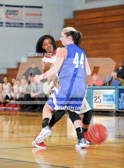 Thumbnail 3 in McDowell vs. Erwin (MAC 3A/4A Semifinal Playoff) photogallery.