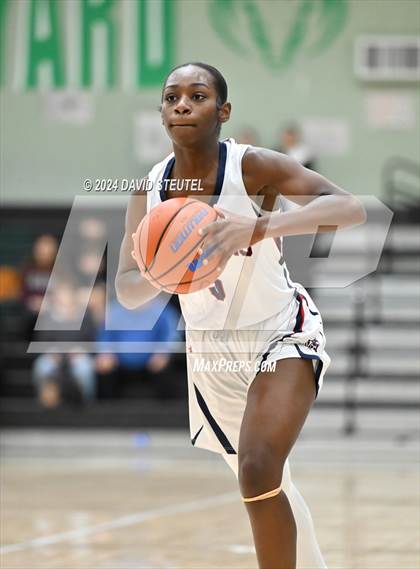 Thumbnail 2 in Dixon vs. Vacaville Christian (Steve Cauchi Ram Jam) photogallery.
