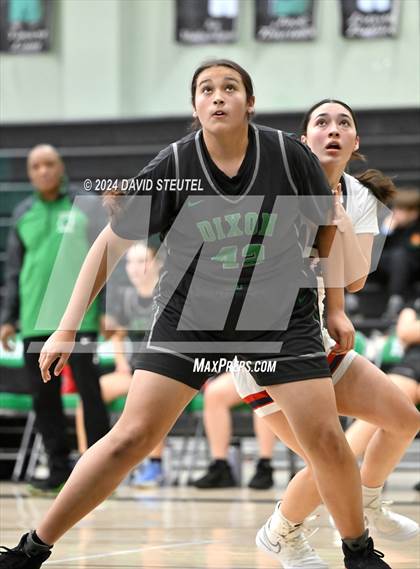 Thumbnail 2 in Dixon vs. Vacaville Christian (Steve Cauchi Ram Jam) photogallery.