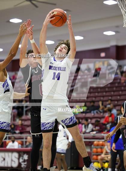 Thumbnail 1 in Beckville @ Athens (Athens Invitational) photogallery.
